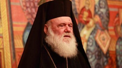 Başpiskopos İeronymos kilise ile devletin ayrılmasını reddediyor